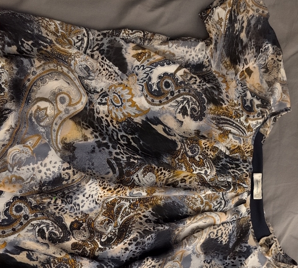 Dress Barn Blouse Size 1x If I Had To Take A Guess